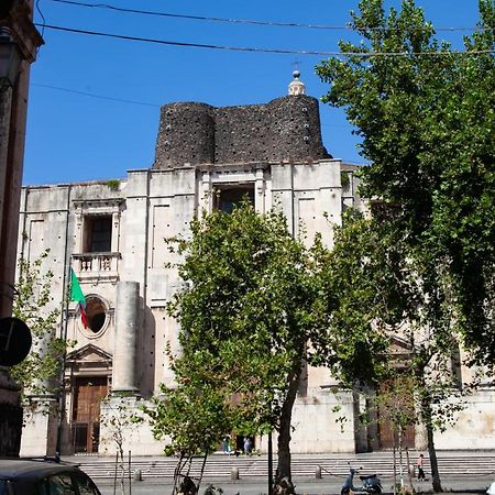 La Casetta In Centro By Sicily In Home Catania Ngoại thất bức ảnh
